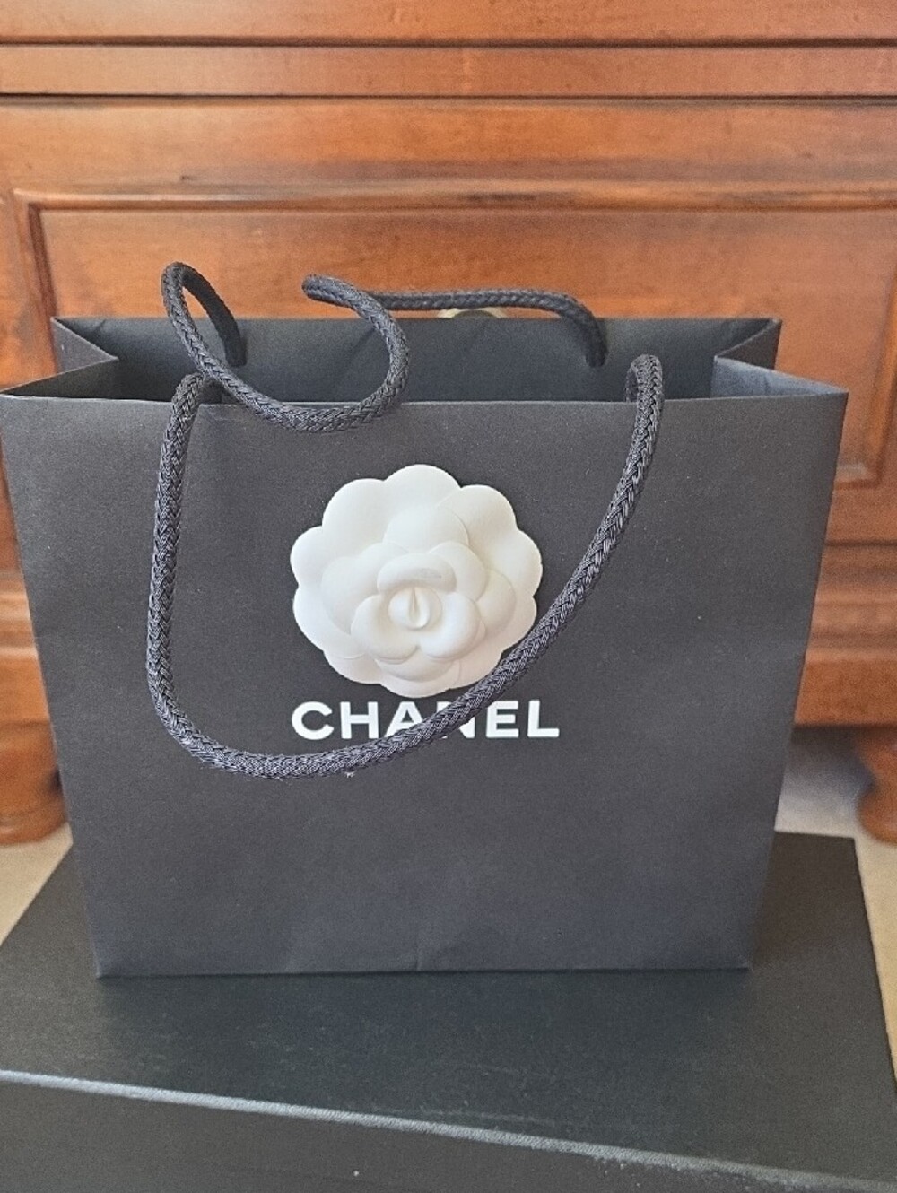 Chanel Boxes, Ribbons, Bag, Dustbags - Picture 6 of 7